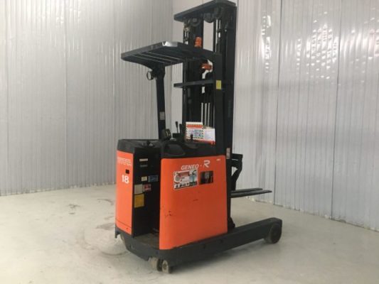 Xe nâng điện Toyota RT342