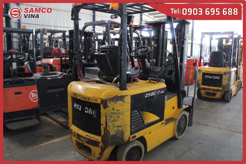 Xe nâng hàng Hyundai 2.5 tấn - Ảnh 9