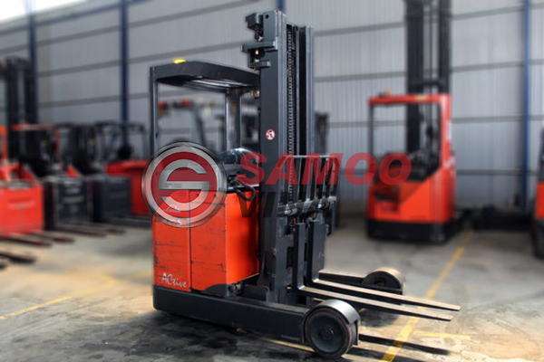 Xe nâng kệ Linde 2 tấn – 5.2m