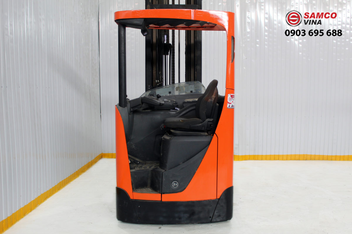 Xe nâng đứng lái kệ kho Reach Truck BT 1.6 tấn - Ảnh 3