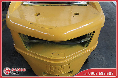 Xe nâng dầu cũ Caterpillar 2.5 tấn - Ảnh 5