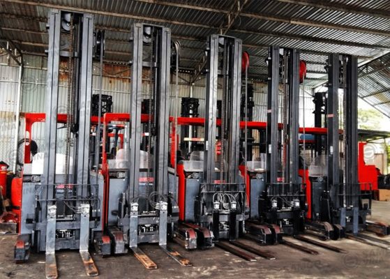 xe nâng điện kho reach truck