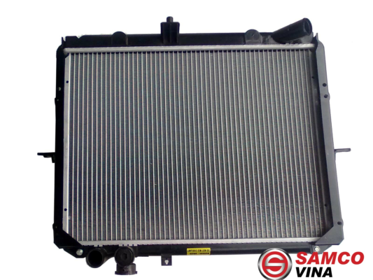 Két nước làm mát xe nâng