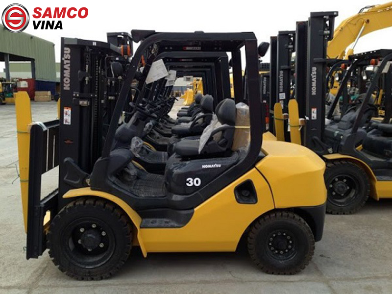 xe nâng komatsu 3 tấn mới