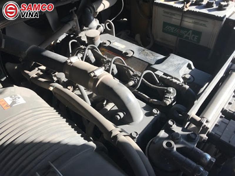 động cơ xe nâng dầu komatsu 5 tấn