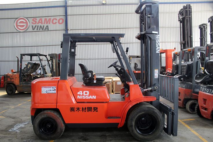 giá xe nâng nhật bản