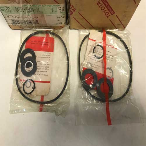 Lọc nhớt hộp số xe nâng Toyota - Ảnh 3