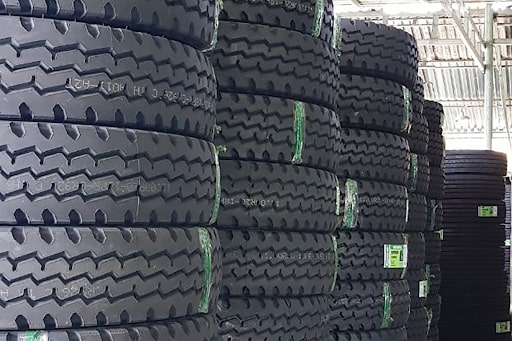 lốp đặc xe nâng