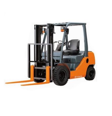 xe nâng dầu 2 tấn