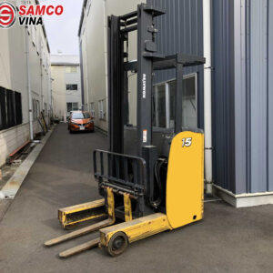 xe nâng điện đứng lái 1.5 tấn