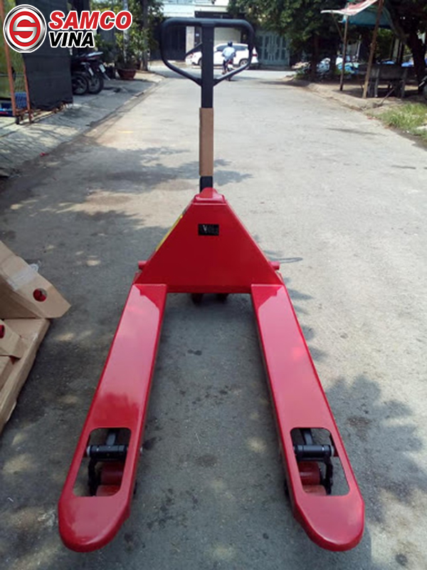 xe nâng tay thấp có tải trọng 3 tấn