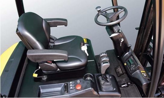 Khoang lái thông minh giúp người lái có cảm giác thoải mái nhất