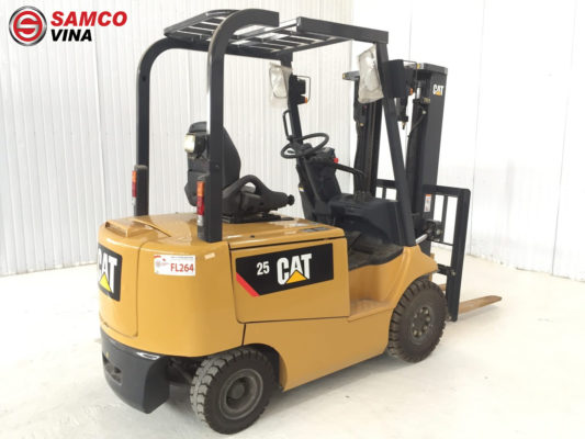 ưu điểm khi thuê xe nâng