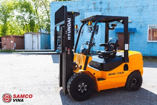 4. Ứng dụng của Xe dầu Hyundai 3 tấn 30D-7SA