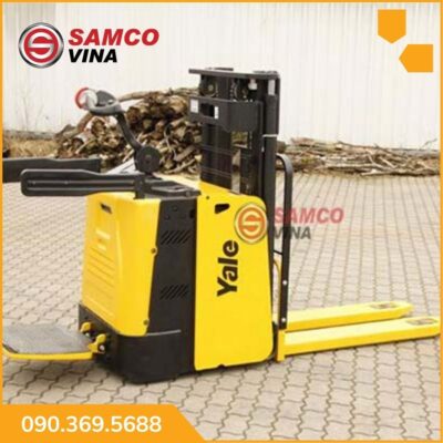 Xe nâng bán tự động Yale MP20XD