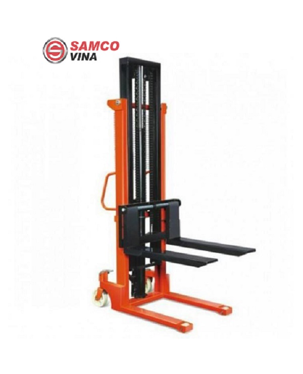 lưu ý sử dụng xe nâng tay cao