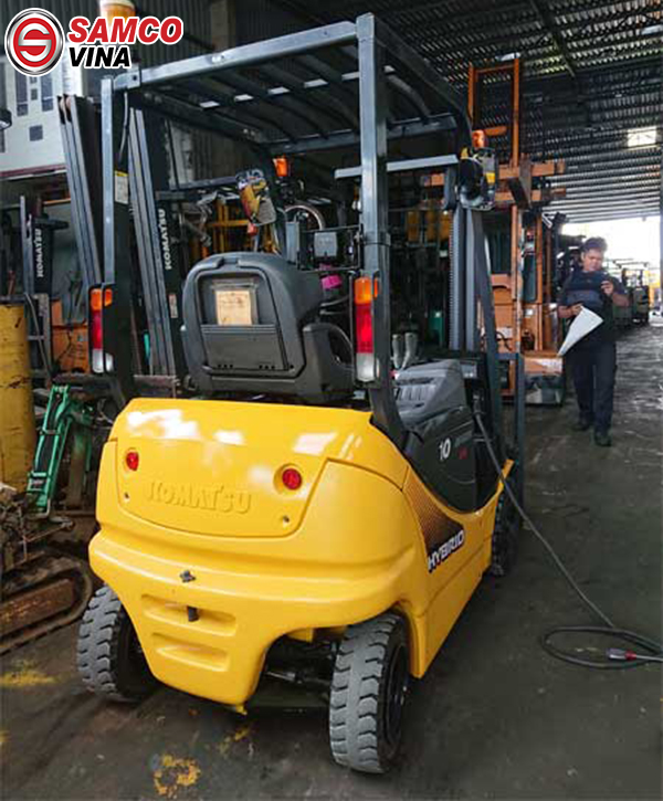 ưu điểm xe nâng điện 1 tấn