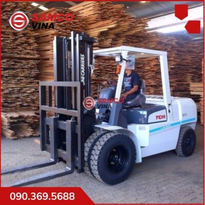 Xe nâng dầu TCM FDT9