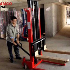 xe nâng tay cao 1.5 tấn