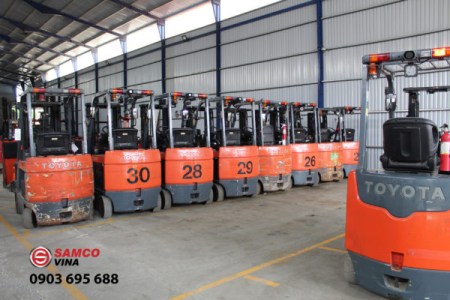 kinh doanh xe nâng điện