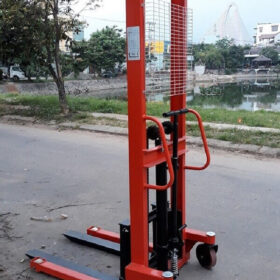 xe nâng tay 1000kg