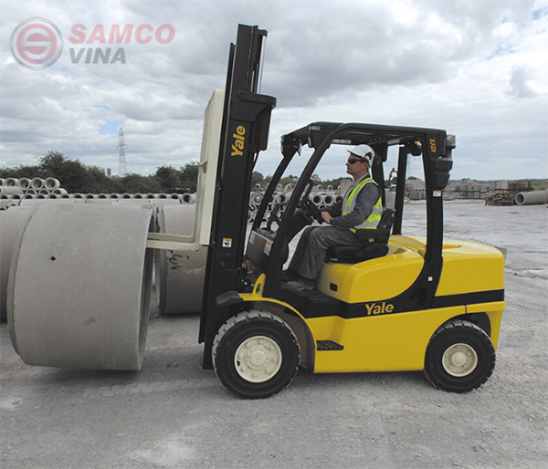 Xe nâng dầu YALE GDP/GLP 40-55VX