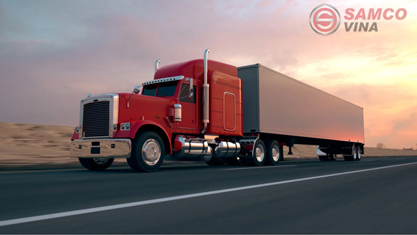 Nghề lái xe container sẽ tương đối vất vả, do đó trước khi quyết định theo nghề, bạn nên cân nhắc nhiều yếu tố