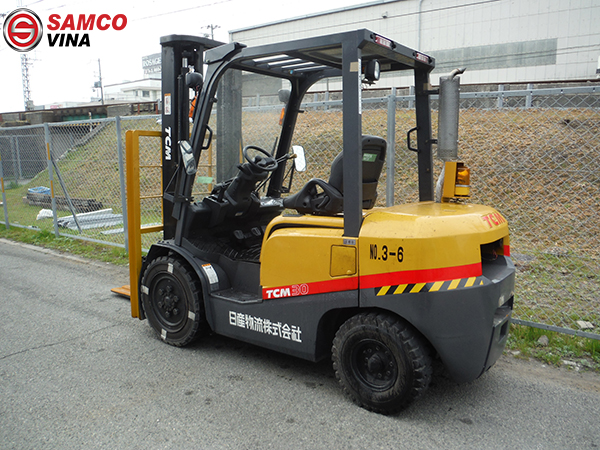 Kích thước xe nâng TCM 3 tấn