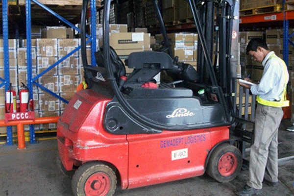 Sửa chữa xe nâng điện uy tín, đảm bảo nhất lượng cho xe và doanh nghiệp